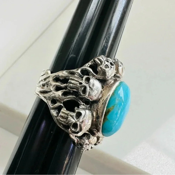 Handmade Sterling Silver Turquoise Skull - Picture 8 of 9